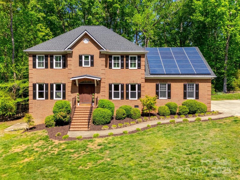 7122 Forest Ridge Road