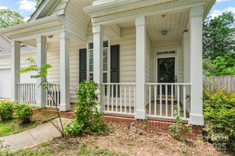 Property image 3 of 11913 Little Stoney Court in Robyns Glen, Charlotte, NC 28269