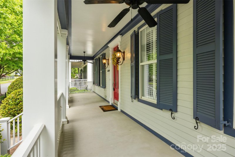 Property image 2 at 16919 Hedgerow Park Road, Charlotte, NC 28277