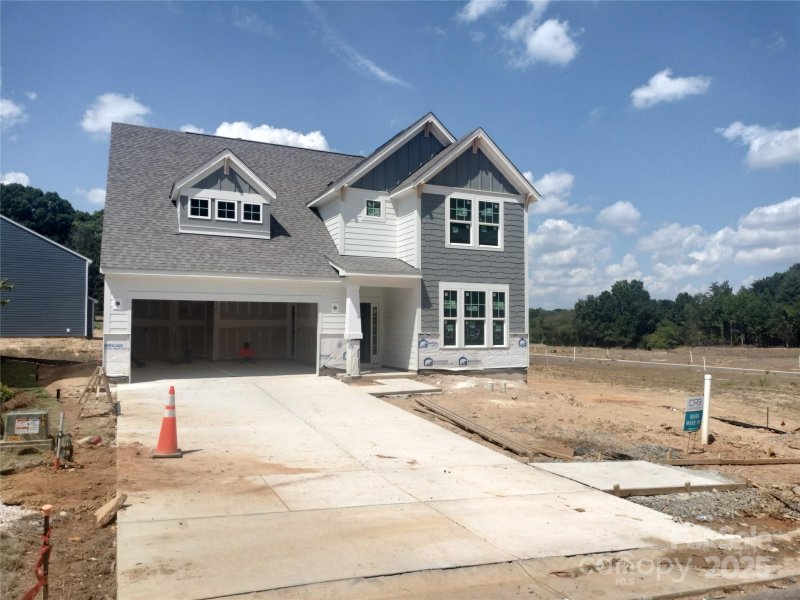 Property image 2 of 107 Nighthawk Trail in The Farms at Bellingham, Mooresville, NC 28115