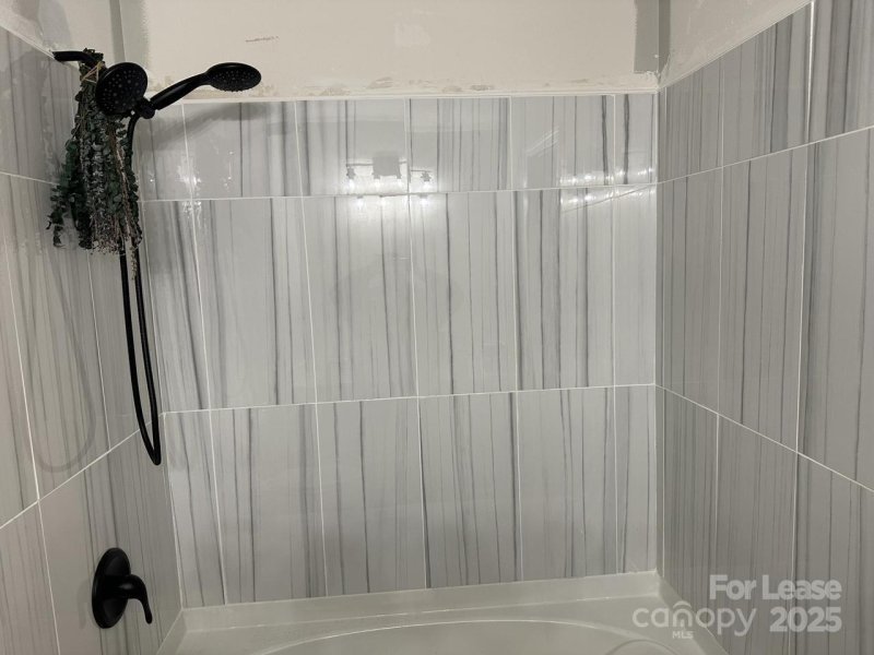 Property image 4 at 8643 Westhope Street, Charlotte, NC 28216