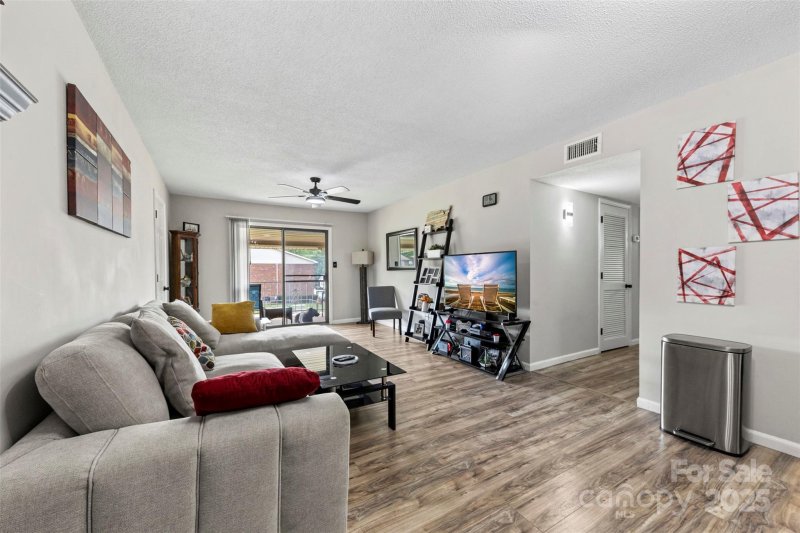 123 Carriage House Drive