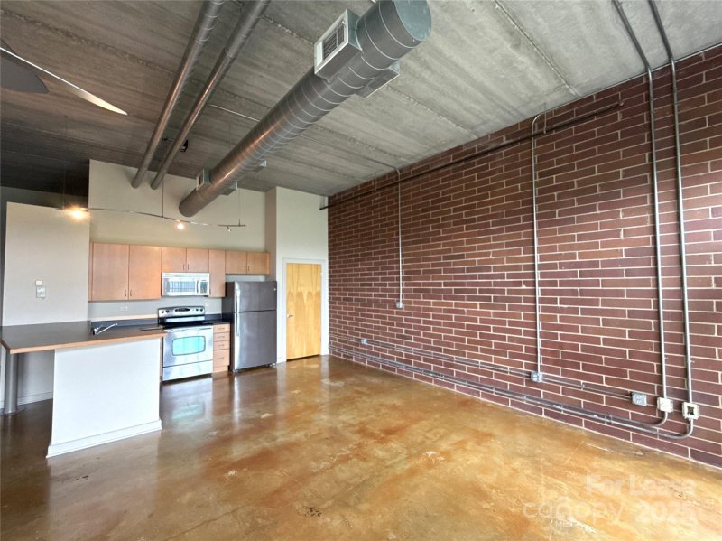 Property image 4 at 626 N Graham Street, Charlotte, NC 28202