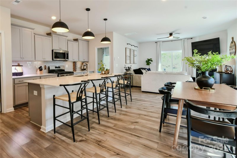 Property image 3 at 15813 Capps Road, Charlotte, NC 28278