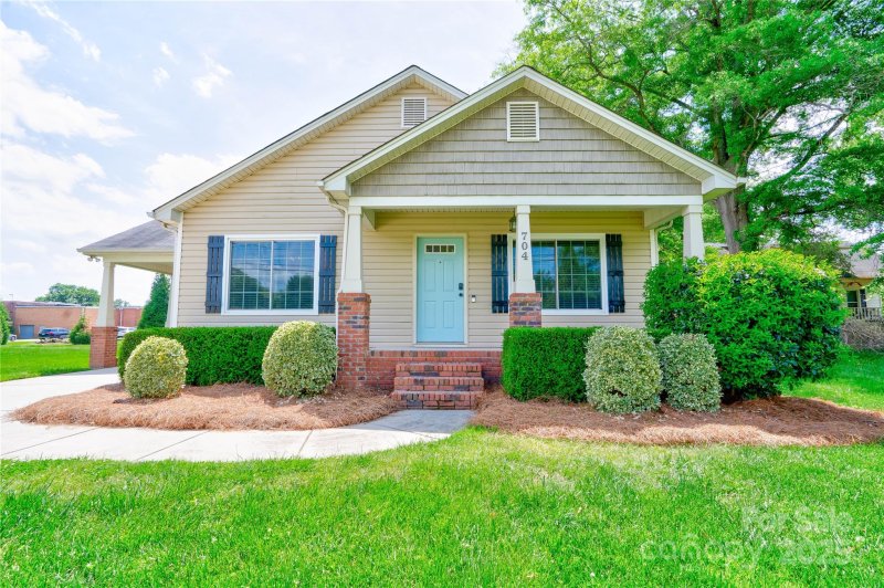 Cottonwood, Belmont Community