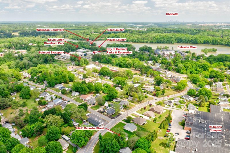 Property image 3 at 704 E Catawba Street, Belmont, NC 28012