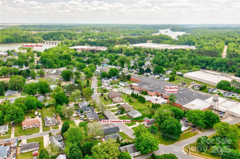 Property image 4 at 704 E Catawba Street, Belmont, NC 28012