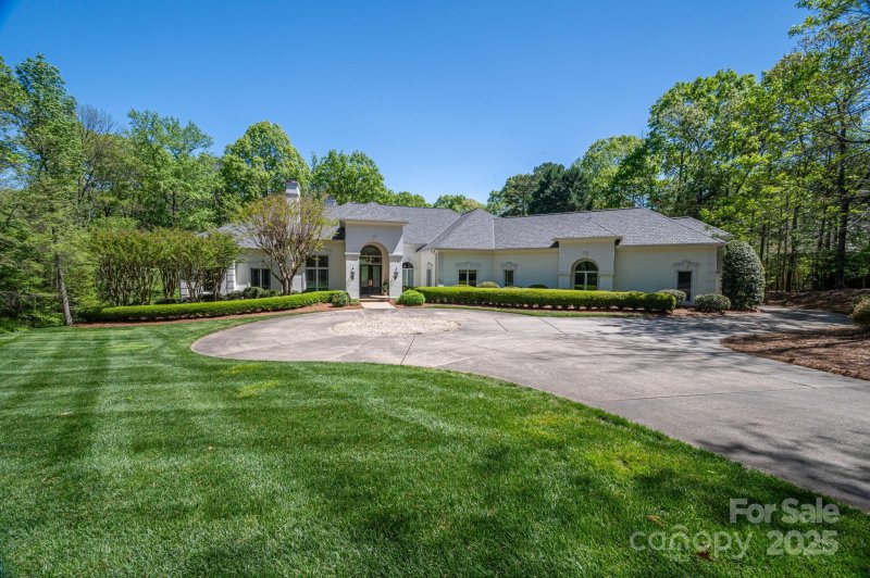 Property image 2 at 7912 Baltusrol Lane, Charlotte, NC 28210