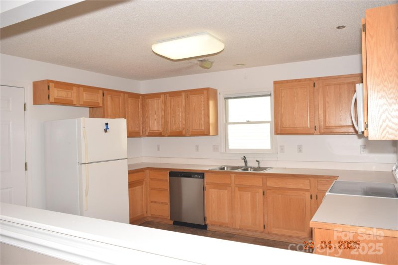 Property image 4 at 625 Court Side Drive, Salisbury, NC 28147