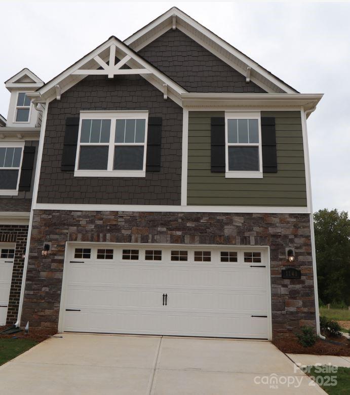 1141 Overbrook Place