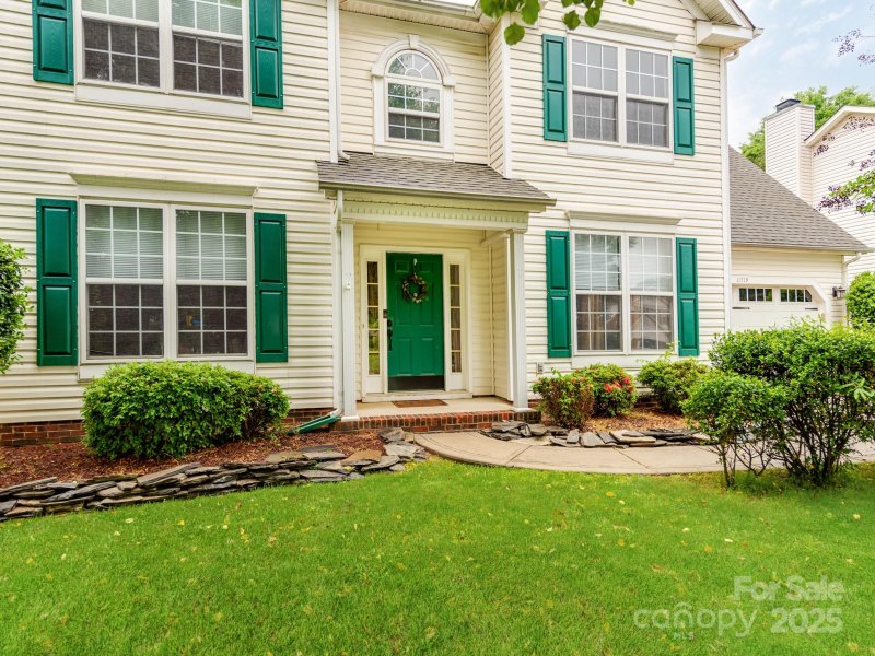 Property image 3 of 11719 Withers Mill Drive in Withers Grove, Charlotte, NC 28278