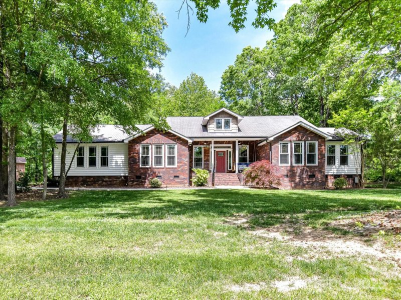 4301 Middle Stream Road