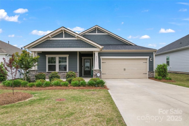 Property image 2 at 4171 Canopy Creek Drive, Denver, NC 28037