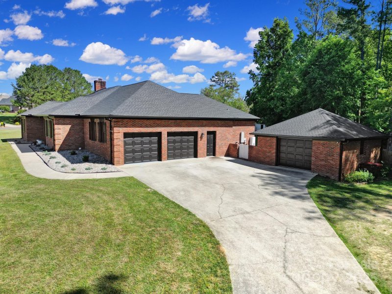 Property image 3 at 3270 Kings Row Drive, Rock Hill, SC 29732