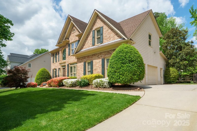 Property image 2 at 10101 Bayart Way, Huntersville, NC 28078