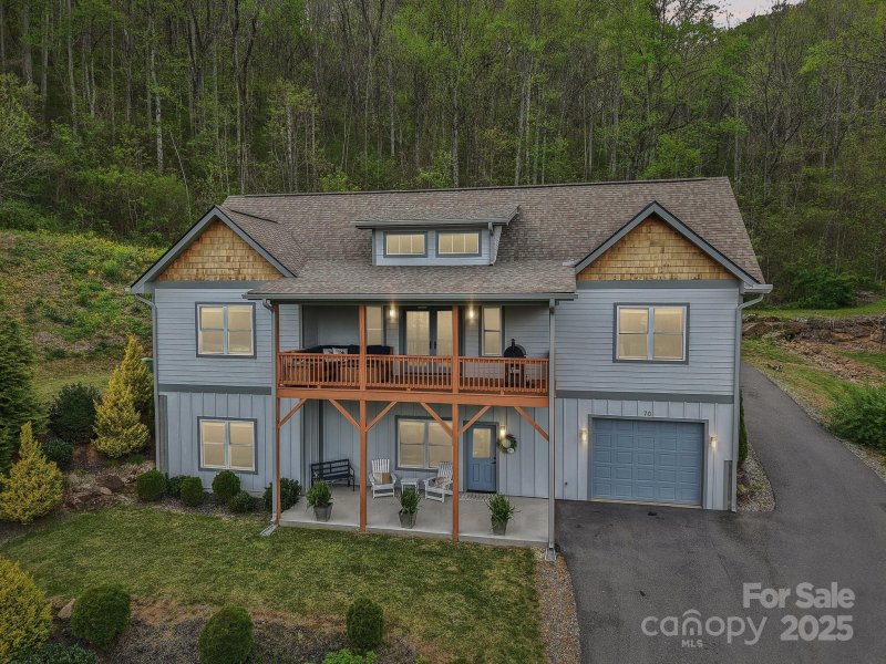 Property image 4 at 70 Parliament Place, Waynesville, NC 28785