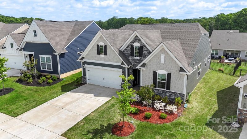 Property image 2 at 167 White Apple Way, Statesville, NC 28625