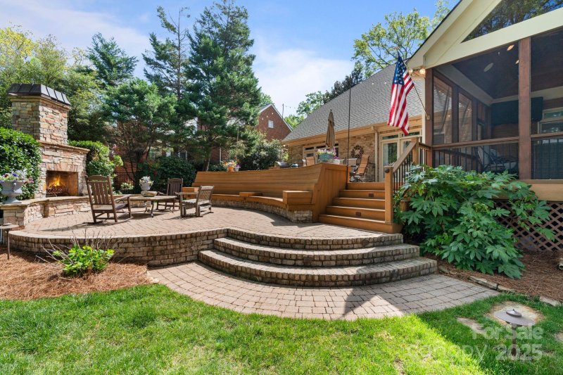 Property image 3 at 6202 Providence Country Club Drive, Charlotte, NC 28277