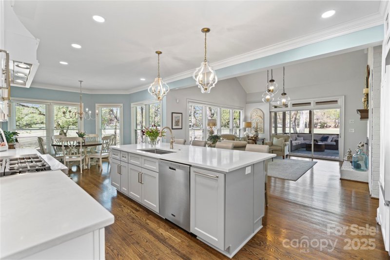 Property image 4 at 6202 Providence Country Club Drive, Charlotte, NC 28277