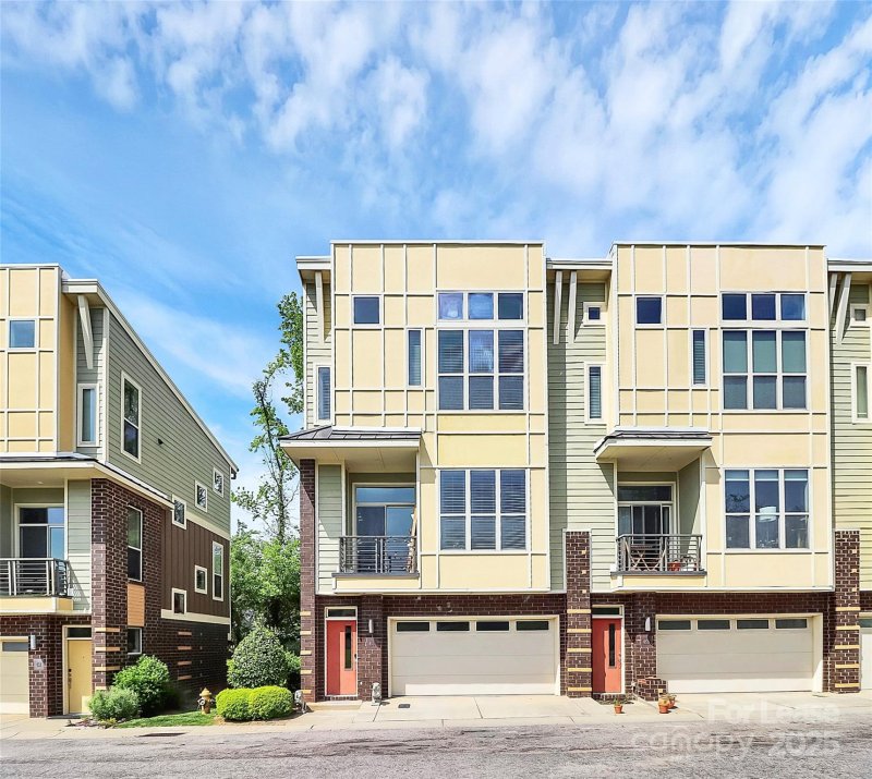 455 Steel Gardens Boulevard