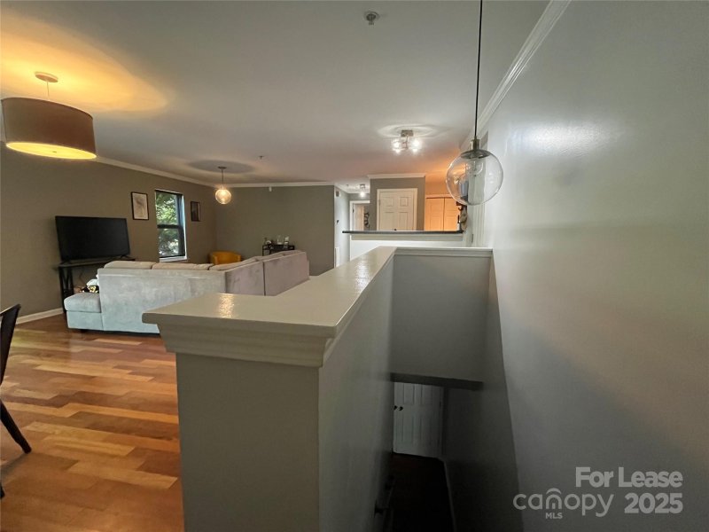 Property image 3 at 507 Donatello Avenue, Charlotte, NC 28205