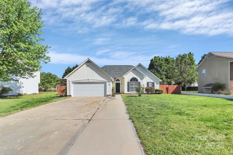 4606 Falcon Chase Drive