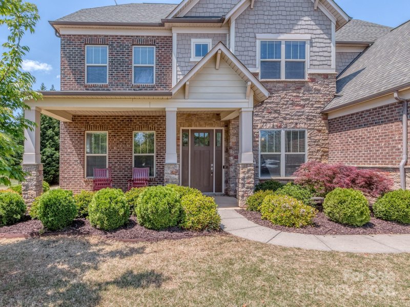 Property image 3 at 323 Cheshire Lane, Fort Mill, SC 29707