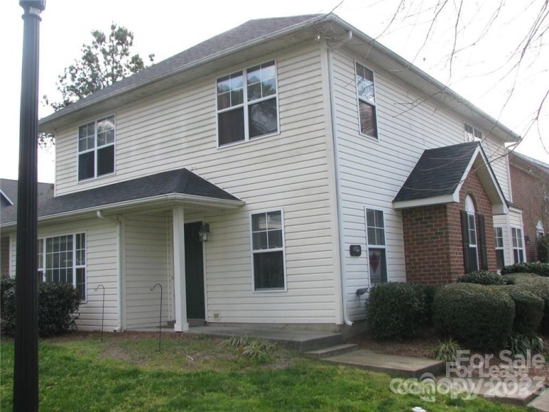 Property image 2 at 3686 Melrose Cottage Drive, Matthews, NC 28105