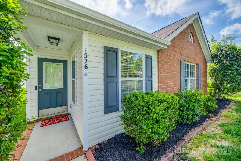 Property image 3 at 1526 Tuckers Glenn Drive, Rock Hill, SC 29732