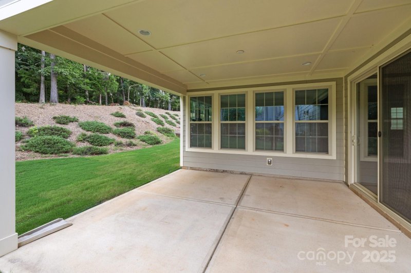 Property image 3 at 11304 Preservation Lane, Charlotte, NC 28278