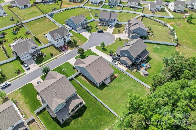 Property image 2 at 2124 Katie Alice Circle, Waxhaw, NC 28173