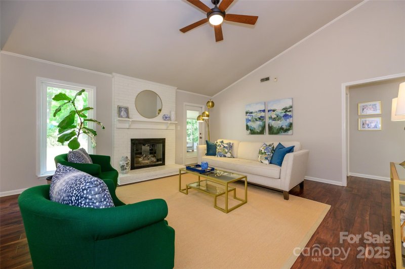 Property image 3 at 5916 Rexwood Place, Charlotte, NC 28210