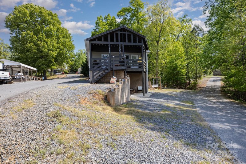 Property image 4 at 120 N Cardinal Drive, New London, NC 28127