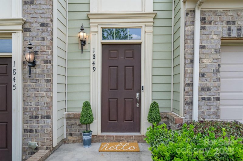 Property image 4 at 1849 Fleetwood Drive, Charlotte, NC 28208