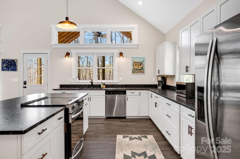 Property image 4 at 1512 Hickory Acres Road, Hendersonville, NC 28792