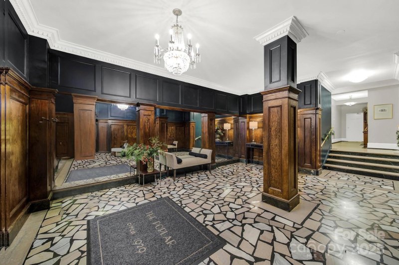 Property image 5 at 301 W 10th Street, Charlotte, NC 28202