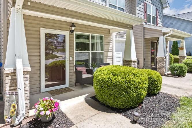 43 Sunny Meadows Boulevard