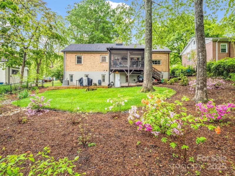 Property image 5 at 1647 Kensington Road, Hendersonville, NC 28791