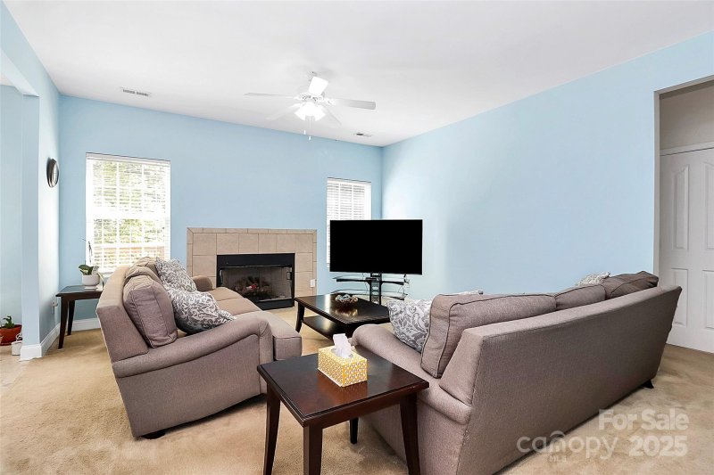 Property image 3 at 8200 Park Vista Circle, Charlotte, NC 28226