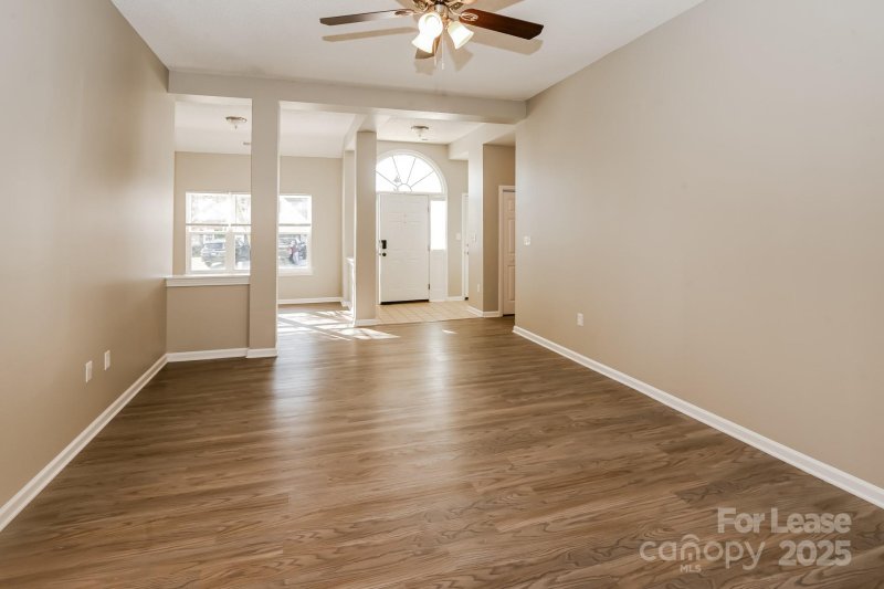 Property image 4 at 112 Lakewood Circle Drive, Mooresville, NC 28117