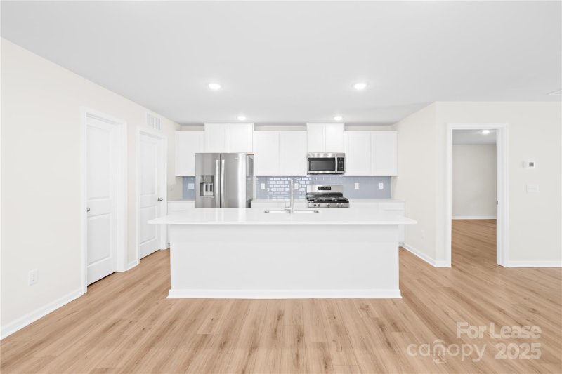 Property image 5 at 13131 Hampton Bay Lane, Charlotte, NC 28213