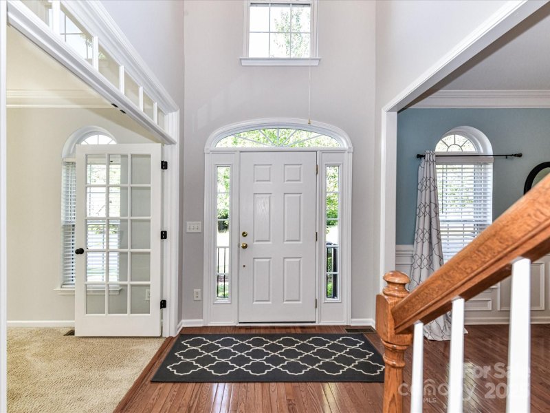 Property image 2 at 6005 Abergele Lane, Matthews, NC 28104