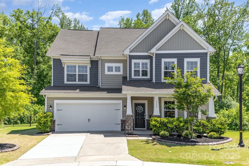 1552 Trentwood Drive