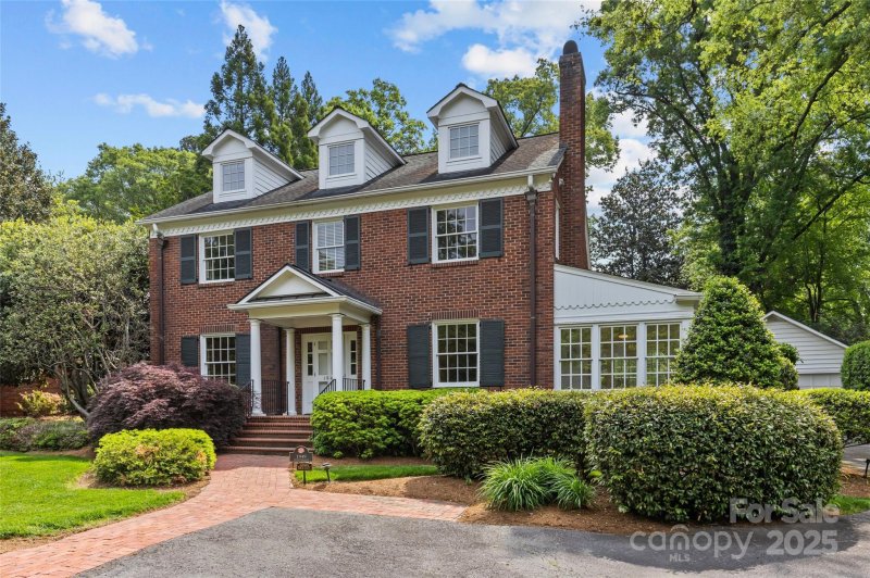 Property image 2 at 1949 S Wendover Road, Charlotte, NC 28211