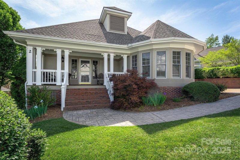Property image 2 at 2 Creekside Way, Asheville, NC 28804