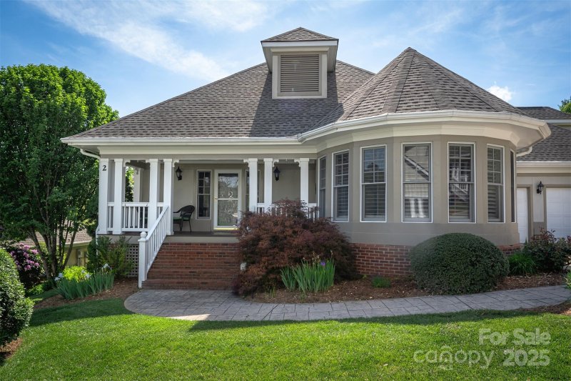 Property image 3 at 2 Creekside Way, Asheville, NC 28804