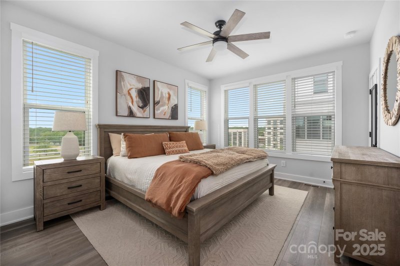 Property image 3 at 4002 Tundra Road, Charlotte, NC 28203