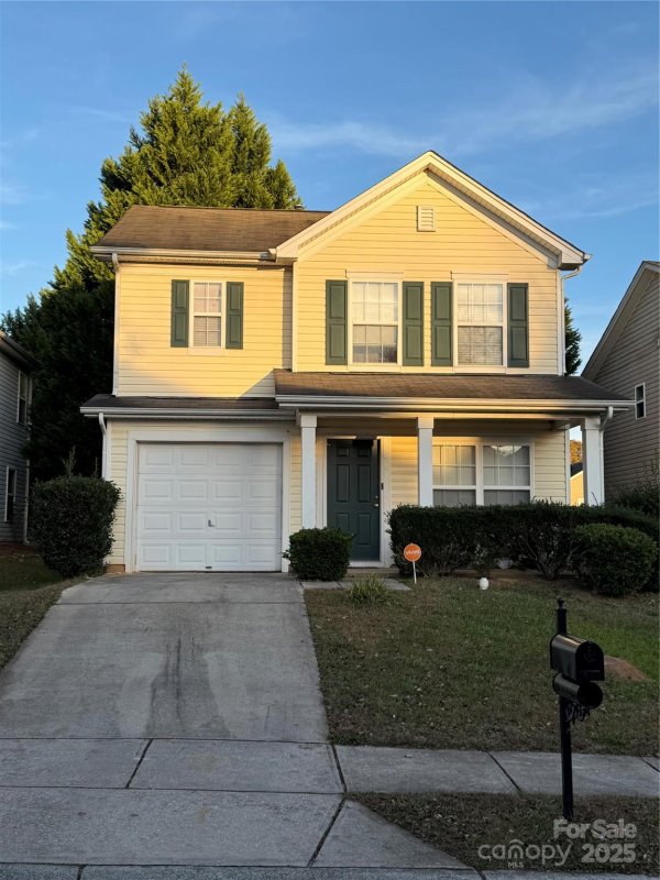 Property image 2 at 1012 Kings Mountain Lane, Gastonia, NC 28054