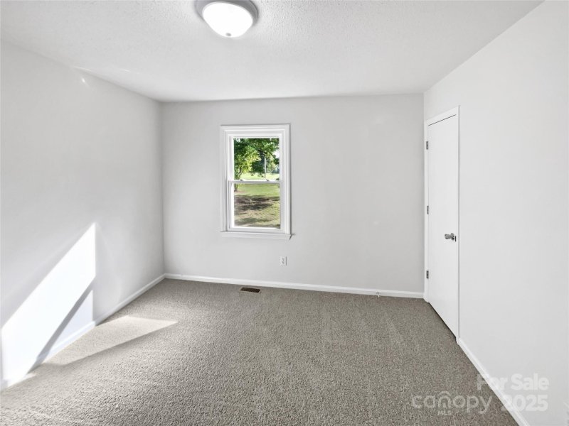 Property image 5 of 269 Bud Black Road in Walden Pond, Crouse, NC 28033