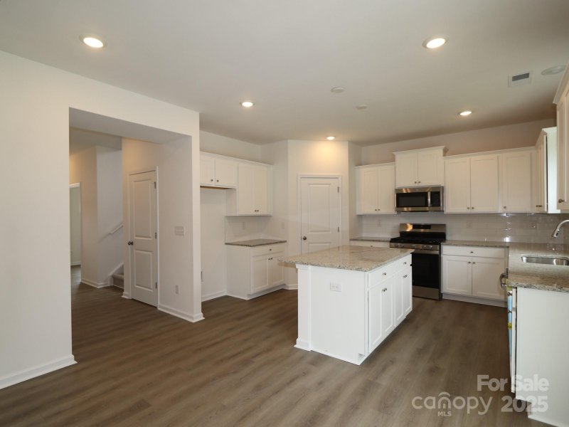 Property image 5 of 1227 Fremont Drive in Canterbury Station, Wingate, NC 28174